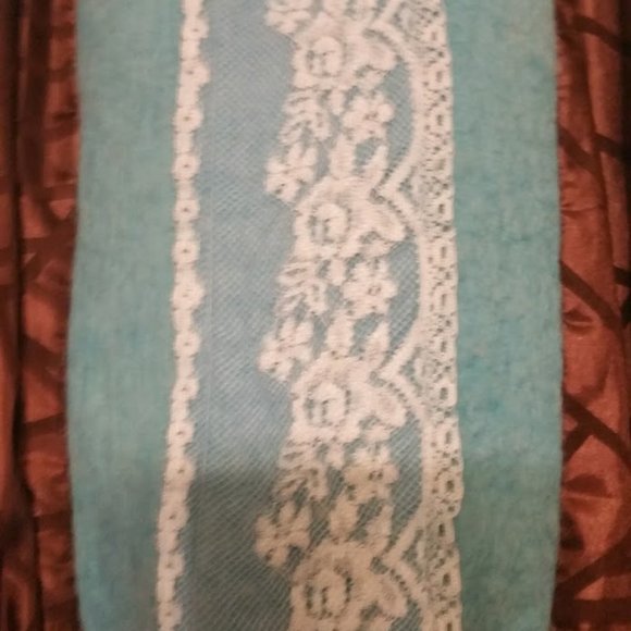 Designer dress - Picture 2 of 2